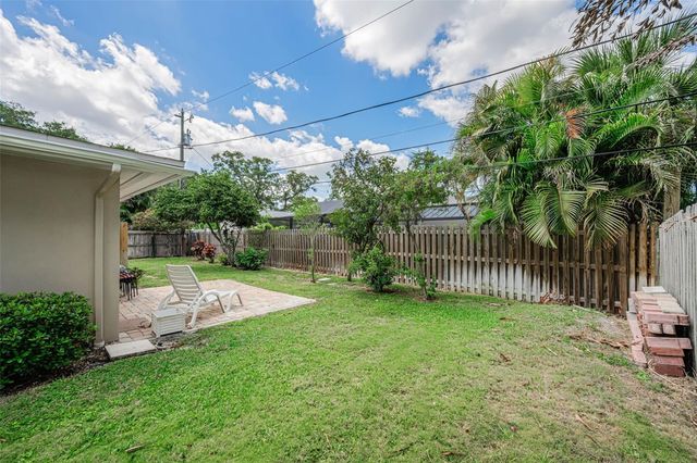 253 PARK CIRCLE S, Dunedin, FL 34698