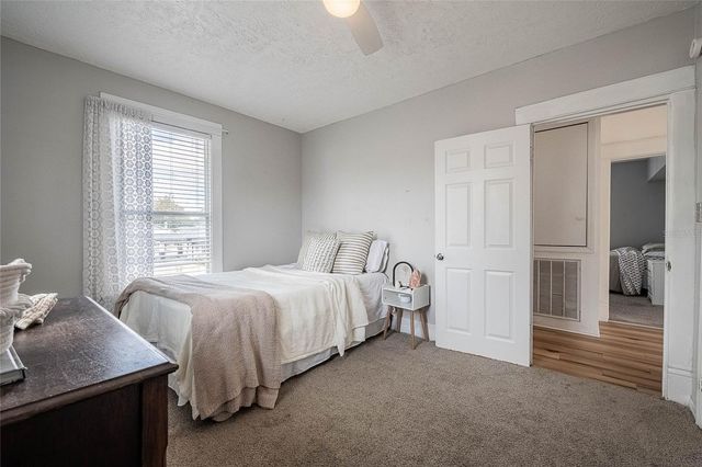 402 E POINSETTIA STREET, Lakeland, FL 33803