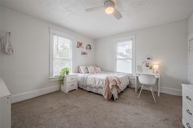 402 E POINSETTIA STREET, Lakeland, FL 33803