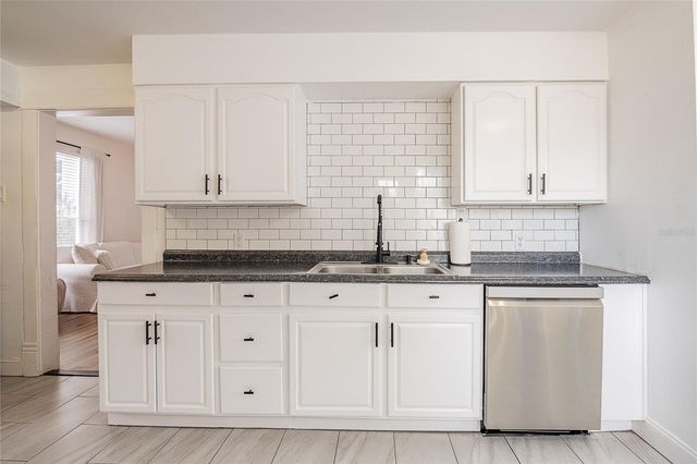 402 E POINSETTIA STREET, Lakeland, FL 33803