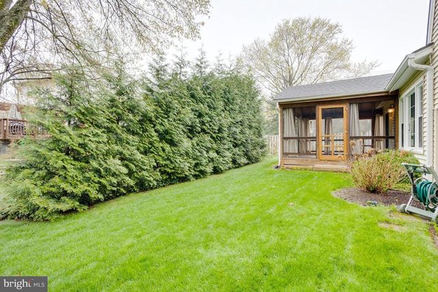 9307 SHARI DR, Fairfax, VA 22032