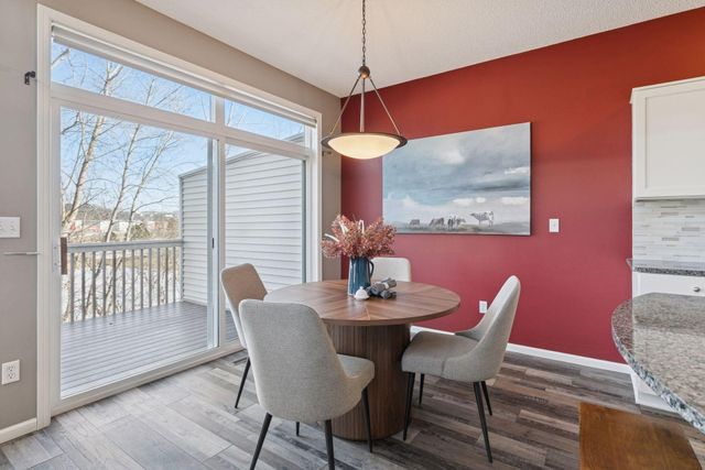 621 Crane Creek Lane, Eagan, MN 55121