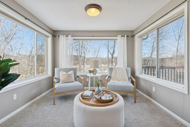 621 Crane Creek Lane, Eagan, MN 55121