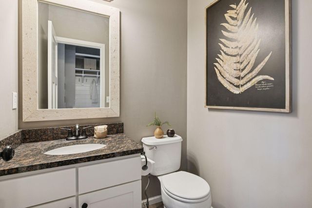 621 Crane Creek Lane, Eagan, MN 55121