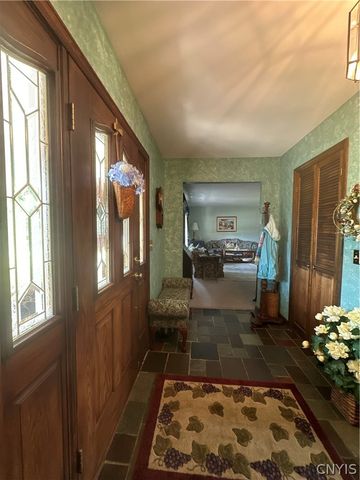 8318 Greenview Drive, Rome, NY 13440