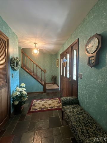8318 Greenview Drive, Rome, NY 13440