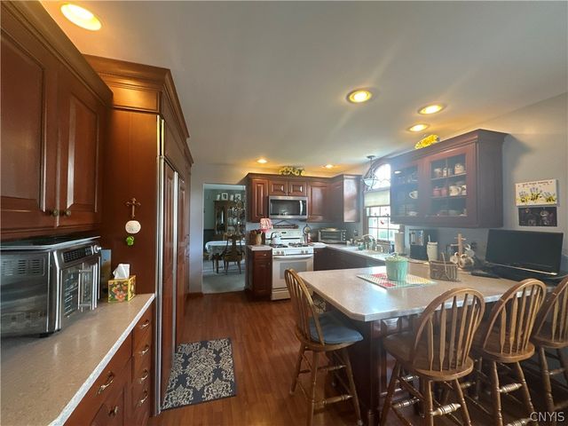 8318 Greenview Drive, Rome, NY 13440