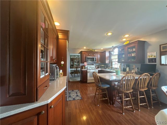 8318 Greenview Drive, Rome, NY 13440
