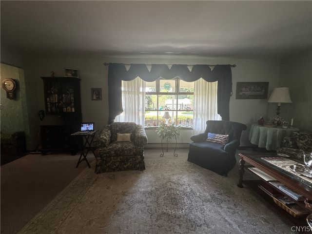 8318 Greenview Drive, Rome, NY 13440