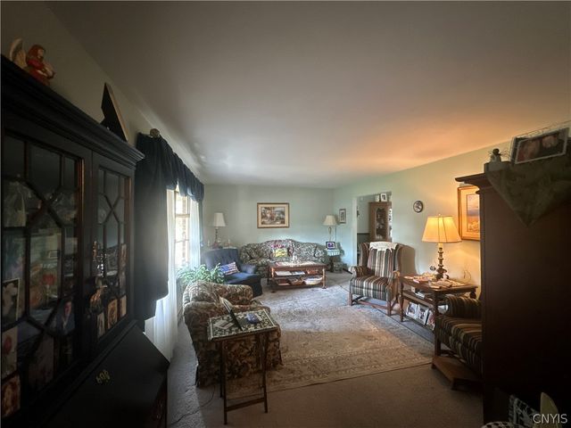 8318 Greenview Drive, Rome, NY 13440