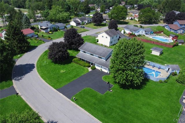 8318 Greenview Drive, Rome, NY 13440