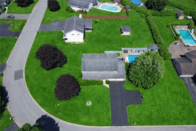 8318 Greenview Drive, Rome, NY 13440