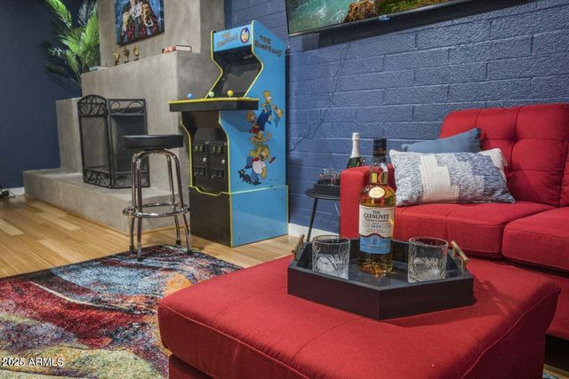 8227 E HUBBELL Street, Scottsdale, AZ 85257