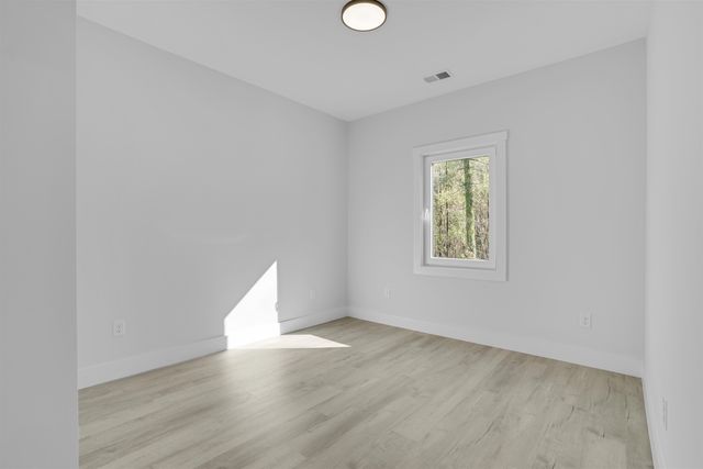 1107 Elmore St, Gaffney, SC 29340