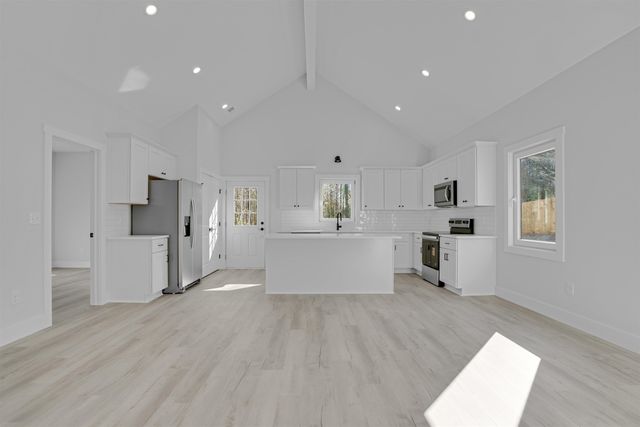 1107 Elmore St, Gaffney, SC 29340