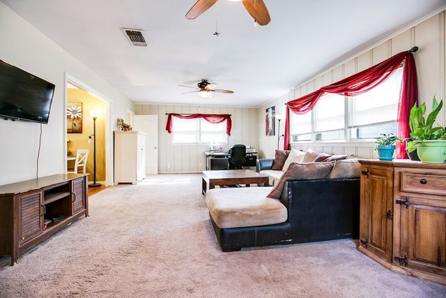 2704 W Beauregard Avenue, San Angelo, TX 76901