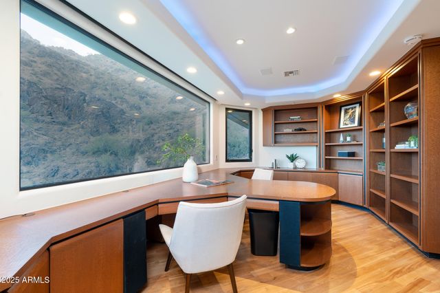 5678 E CHENEY Drive, Paradise Valley, AZ 85253