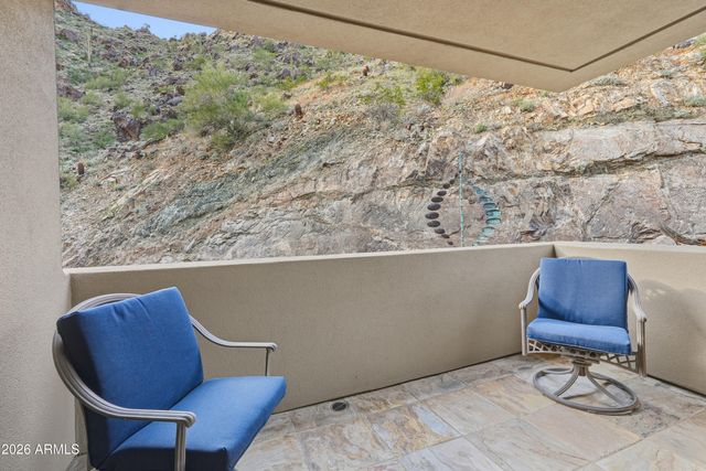 5678 E CHENEY Drive, Paradise Valley, AZ 85253