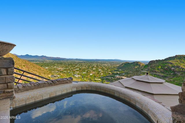 5678 E CHENEY Drive, Paradise Valley, AZ 85253