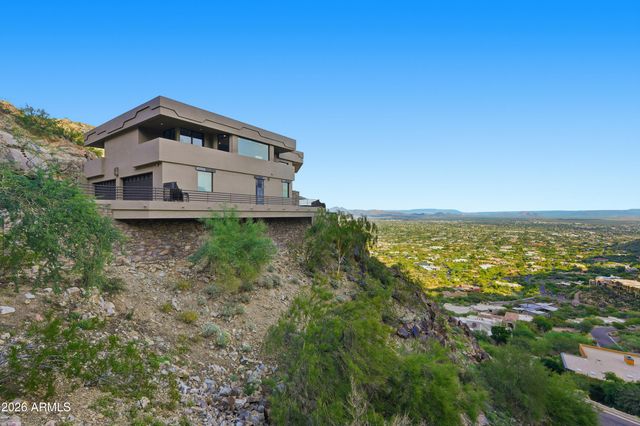 5678 E CHENEY Drive, Paradise Valley, AZ 85253