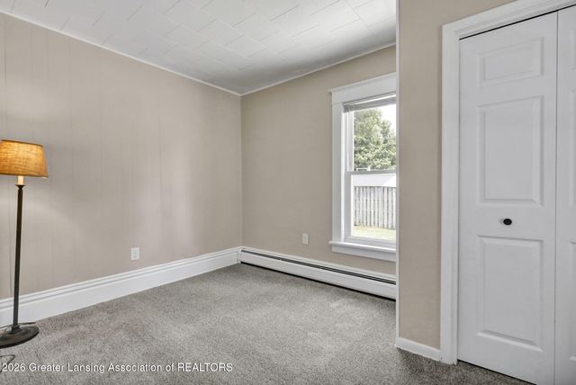117 Fleming Street, Grand Ledge, MI 48837