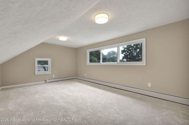 117 Fleming Street, Grand Ledge, MI 48837