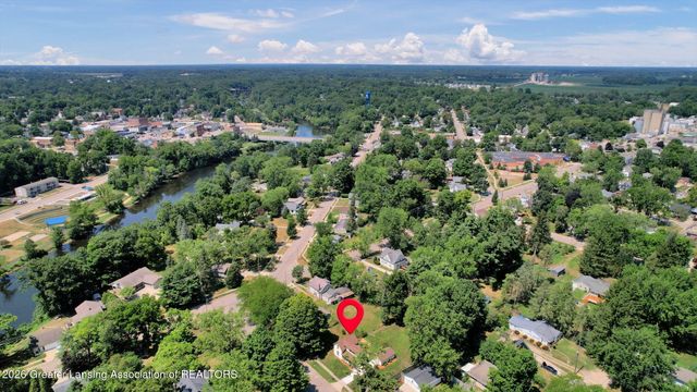 117 Fleming Street, Grand Ledge, MI 48837