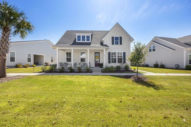 146 Black Water Dr., Murrells Inlet, SC 29576