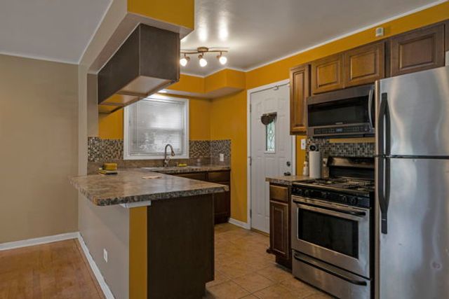 14931 Hoyne Avenue S, Harvey, IL 60426