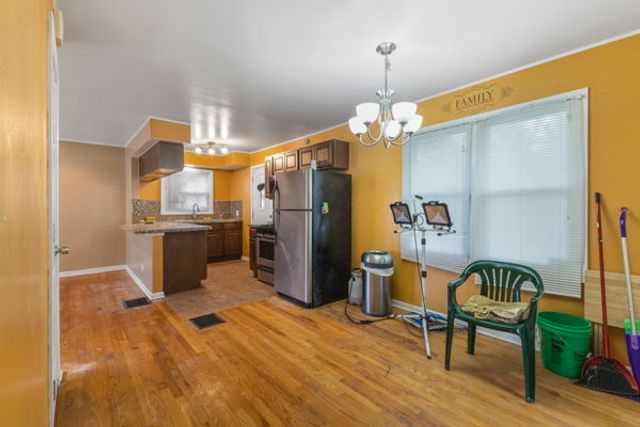 14931 Hoyne Avenue S, Harvey, IL 60426