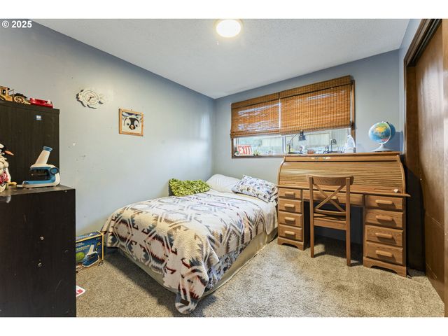 29671 VIEW St, Rainier, OR 97048