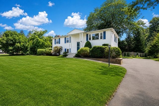 5 Shepard Rd, Franklin, MA 02038