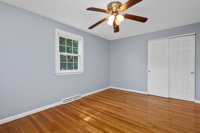 5 Shepard Rd, Franklin, MA 02038