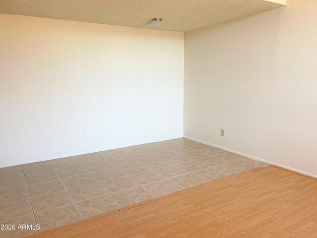 3645 N 69th Avenue Unit 26, Phoenix, AZ 85033