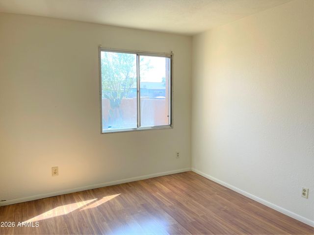 3645 N 69th Avenue Unit 26, Phoenix, AZ 85033