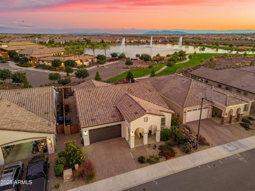 24683 N 174TH Drive, Surprise, AZ 85387 — exterior