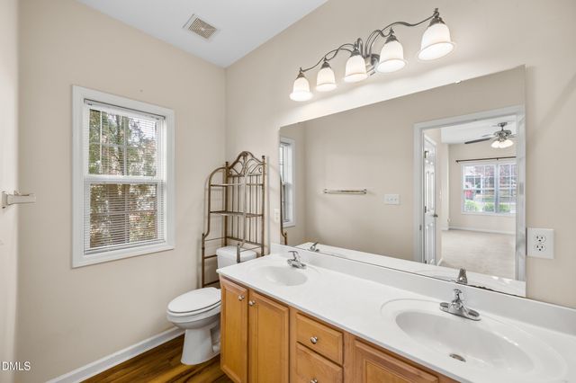 2751 Andover Glen Road, Raleigh, NC 27604