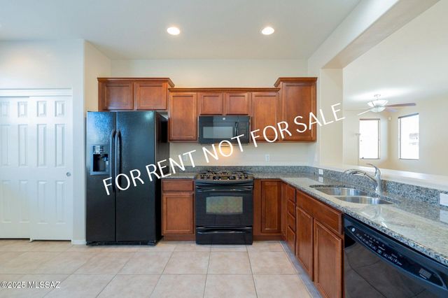 10730 E Orchid Cactus Lane, Tucson, AZ 85747