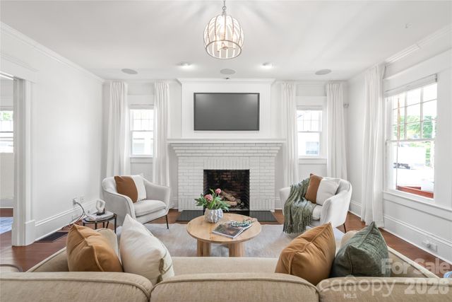 1609 Belvedere Avenue, Charlotte, NC 28205