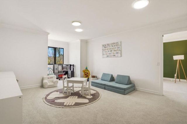 8842 Summerhill Pt, Alpine, CA 91901