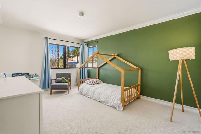 8842 Summerhill Pt, Alpine, CA 91901