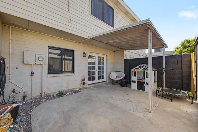 225 N STANDAGE -- 44, Mesa, AZ 85201