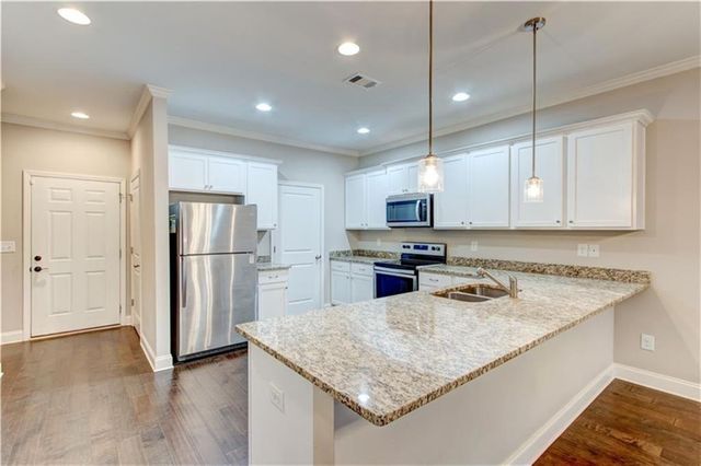 3770 Shades Valley Lane 3770, Gainesville, GA 30501