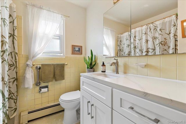 126 Carnegie Avenue, Elmont, NY 11003