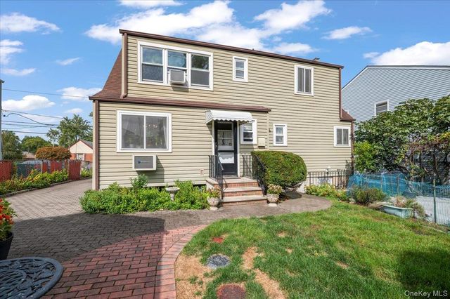 126 Carnegie Avenue, Elmont, NY 11003