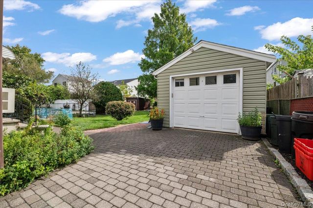 126 Carnegie Avenue, Elmont, NY 11003