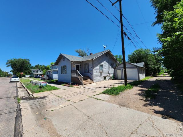 709 S 2nd Avenue, Sterling, CO 80751