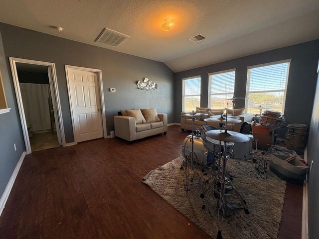 5915 Annatto Drive, Baytown, TX 77521
