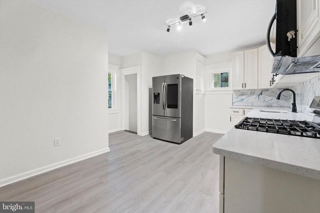 6160 IRVING AVE, Pennsauken, NJ 08109