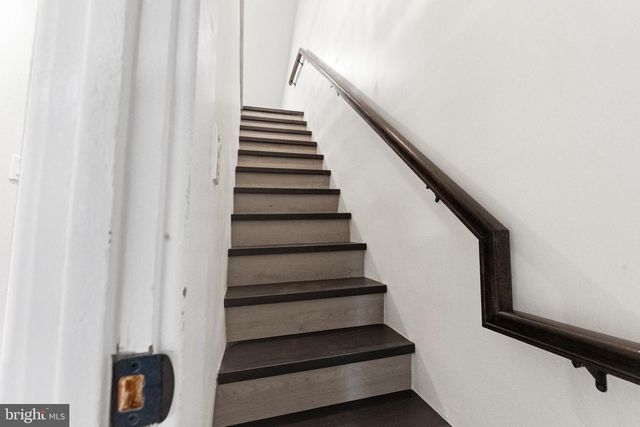 6160 IRVING AVE, Pennsauken, NJ 08109